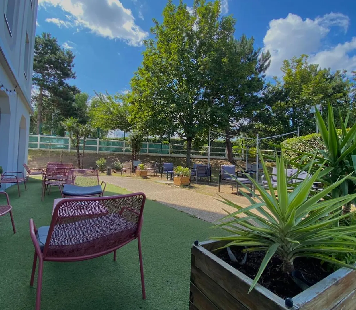 Hotel Kyriad Le Blanc-Mesnil