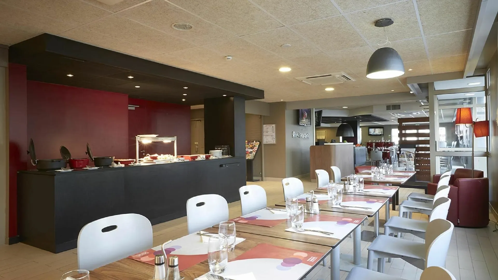 Kyriad Le Blanc-Mesnil 3*,